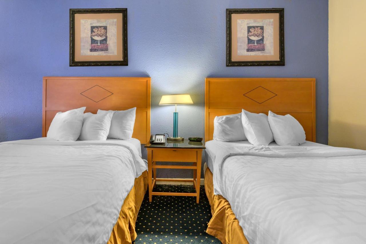 Days Inn & Suites By Wyndham Lebanon Pa الغرفة الصورة